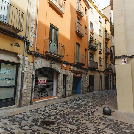 Apartment Bravissimo Calderes El Bou, With River View Girona